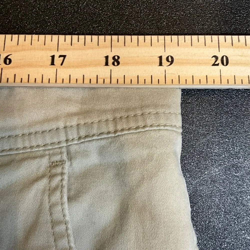 Oakley cargo shorts